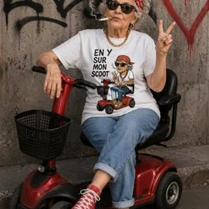 En Y sur mon scoot. Femme.